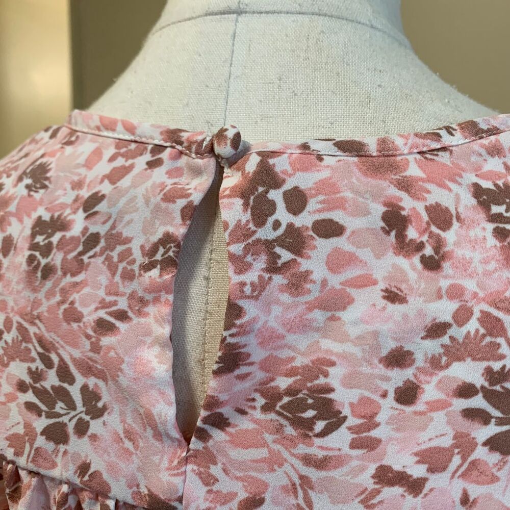 Express Floral Smocked Peplum Top Medium Pink Cottagecore Blouse - Picture 7 of 9